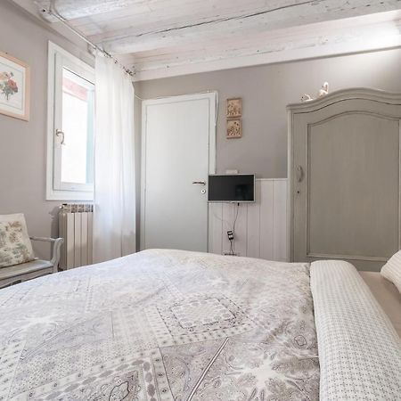 Апартаменты Ca Falier Piccolo - Little Sweet Studio In 10-12 Minutes From Bus&Train Station Венеция Экстерьер фото